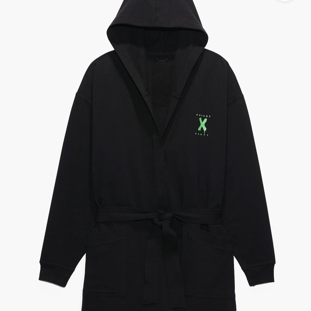 SavageX Fenty Short Robe - Picture 3 of 5